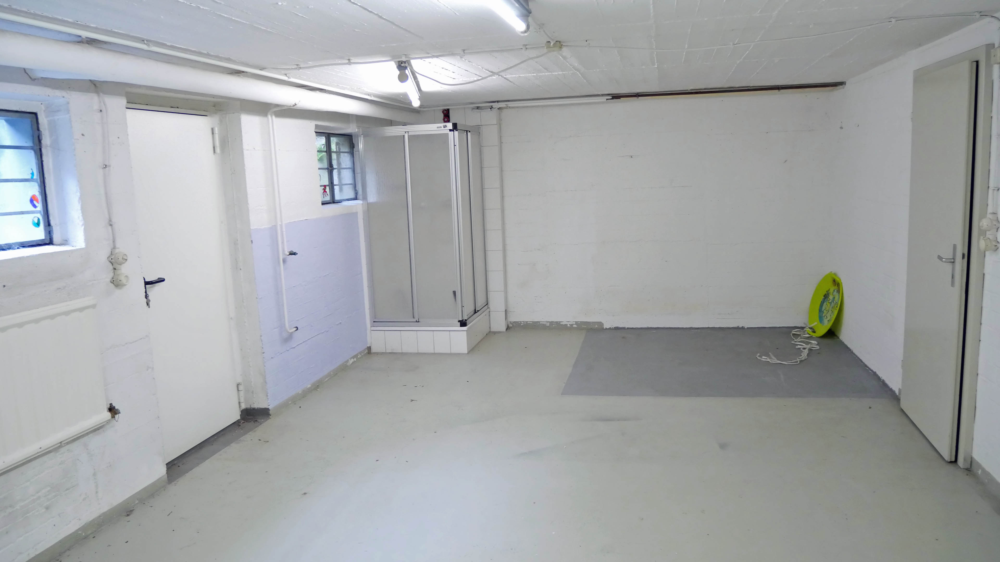 Morsbach-Holpe: Ruhige, ungestörte Ortsrandlage, viel Platz auch im Kellergeschoss