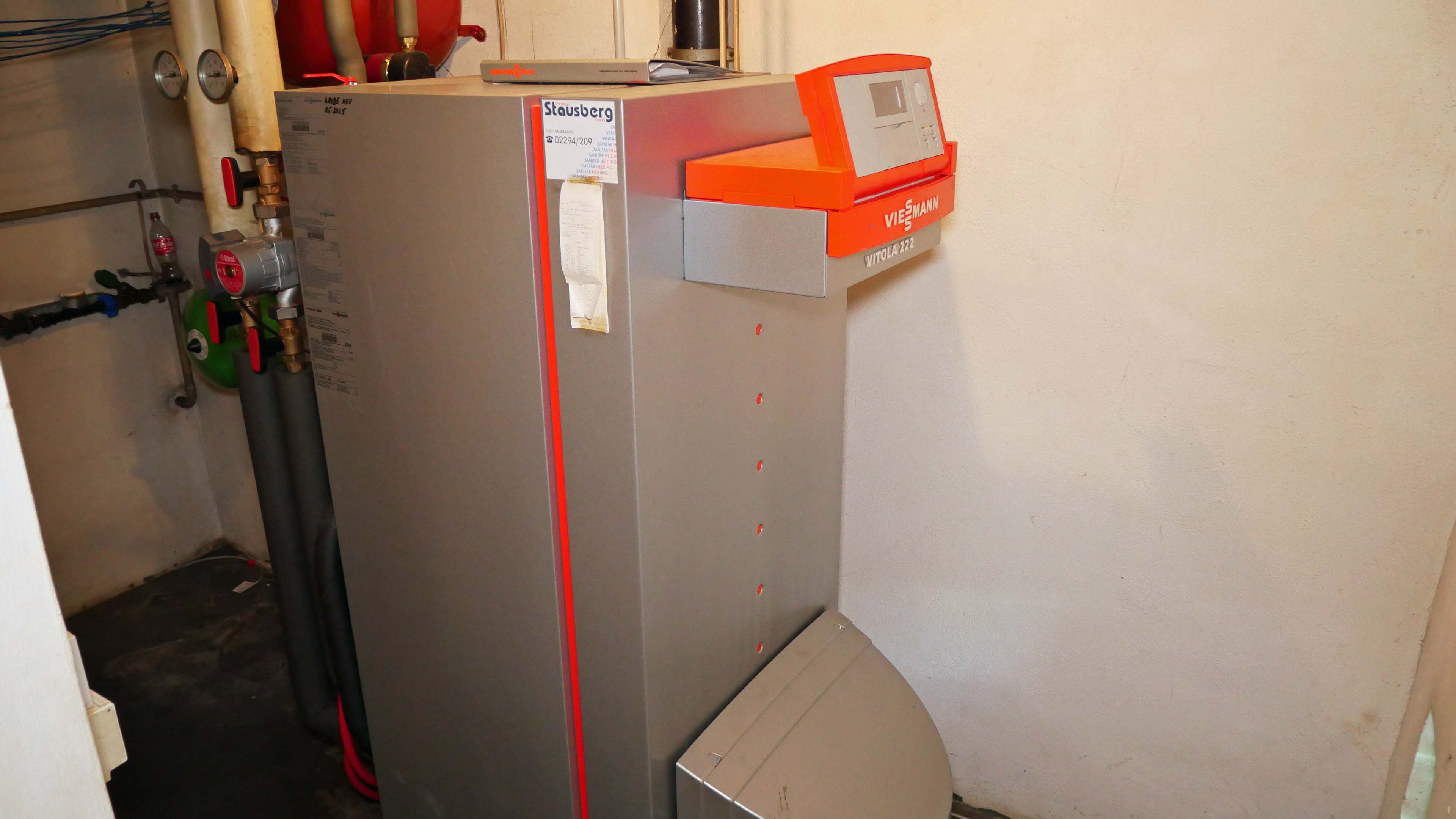 Morsbach: Doppelhaus im Zentrum, Öl-Zentralheizung Bj. 2009 