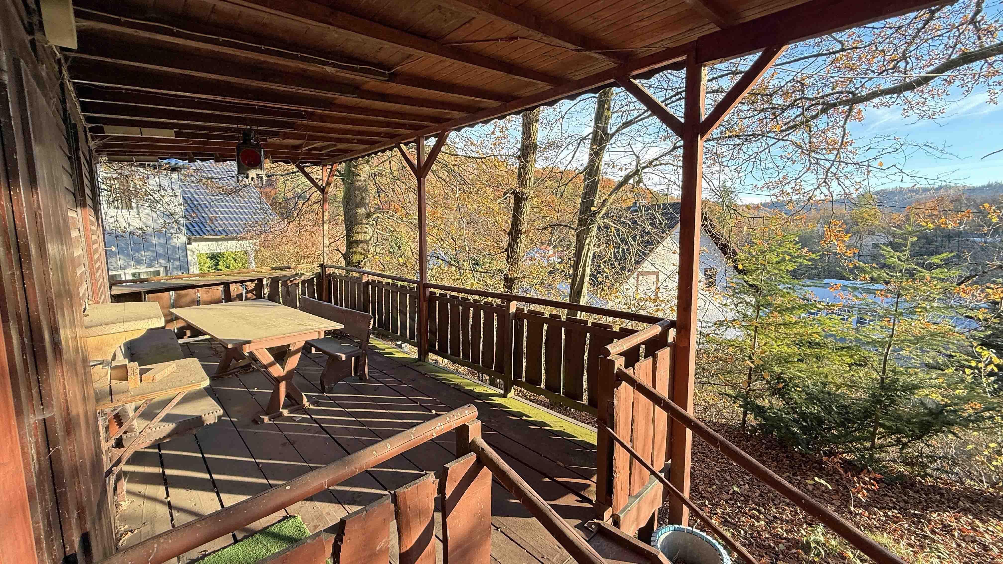 Morsbach: Baujahr 1939, aber modernisiert, barrierefrei, preiswert und gut, ...herrlicher Holzterrasse