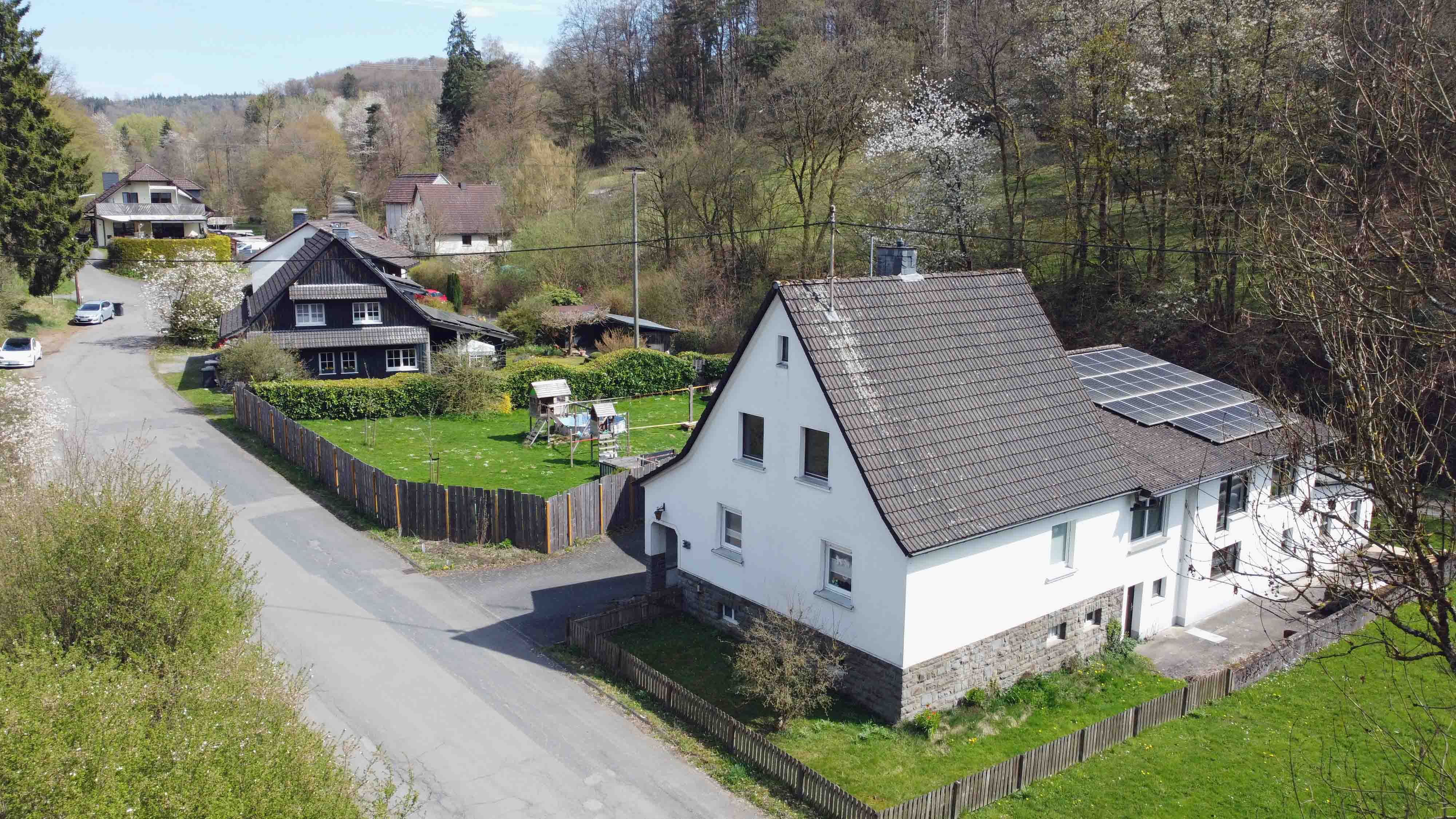 Morsbach-Ellingen: Richtig viel Platz / Familienparadies am Waldrand, herrliche Lage in der Natur...