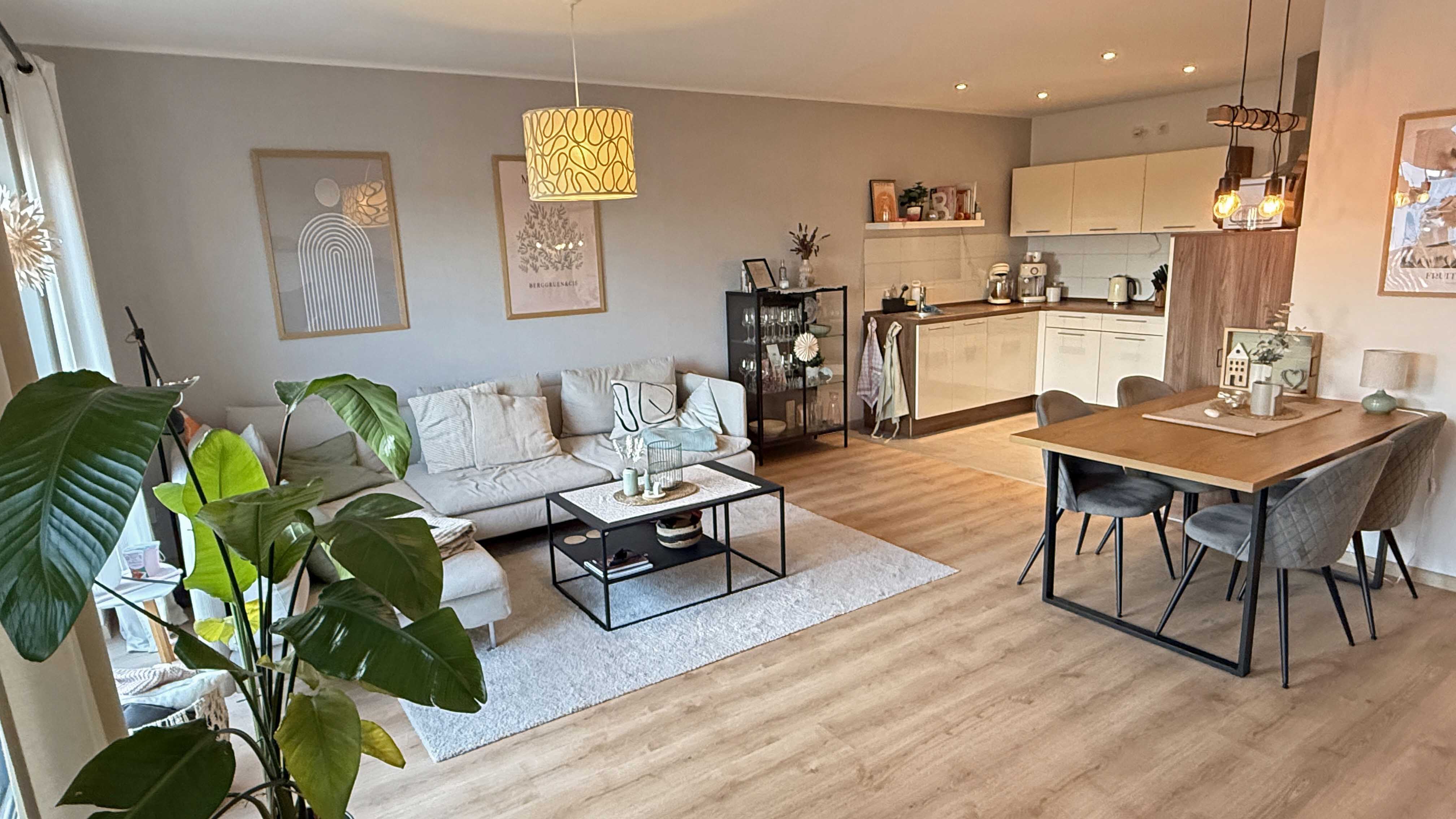 401 2-465 - Morsbach-Seifen: Kleiner, moderner Bungalow in ruhiger Ortsrandlage