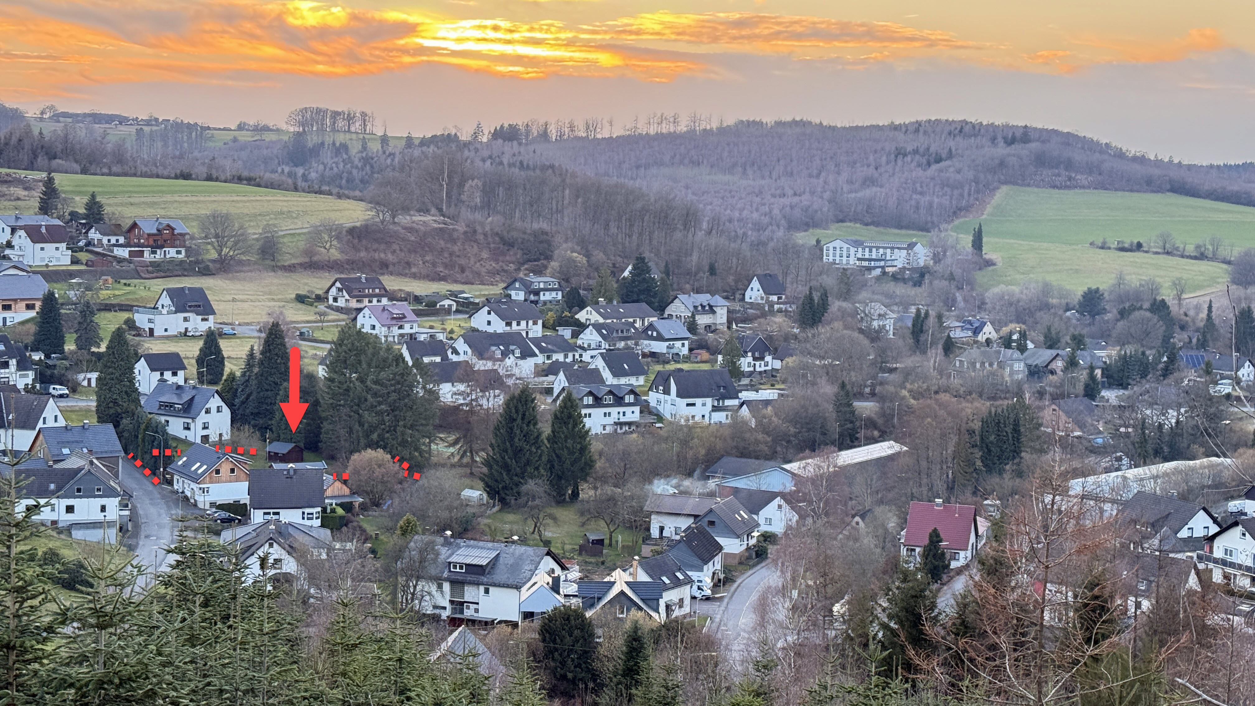 Reichshof-Wildbergerhütte: Auch ohne Keller zu bebauen, 
